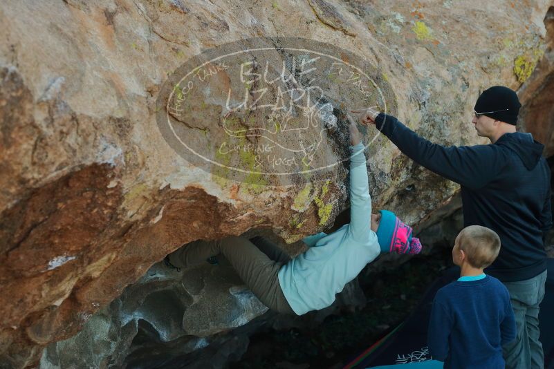 Bouldering in Hueco Tanks on 01/01/2020 with Blue Lizard Climbing and Yoga
Filename: SRM_20200101_1636450.jpg
Aperture: f/4.5
Shutter Speed: 1/250
Body: Canon EOS-1D Mark II
Lens: Canon EF 50mm f/1.8 II