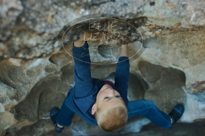 Bouldering in Hueco Tanks on 01/01/2020 with Blue Lizard Climbing and Yoga
Filename: SRM_20200101_1638000.jpg
Aperture: f/2.8
Shutter Speed: 1/250
Body: Canon EOS-1D Mark II
Lens: Canon EF 50mm f/1.8 II