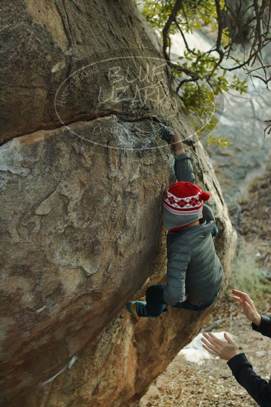 Bouldering in Hueco Tanks on 01/01/2020 with Blue Lizard Climbing and Yoga
Filename: SRM_20200101_1751190.jpg
Aperture: f/3.2
Shutter Speed: 1/200
Body: Canon EOS-1D Mark II
Lens: Canon EF 50mm f/1.8 II