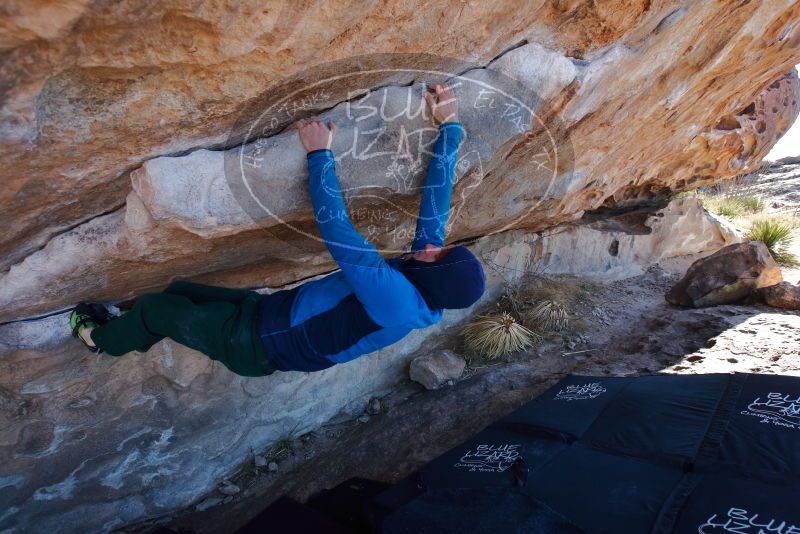 Bouldering in Hueco Tanks on 01/03/2020 with Blue Lizard Climbing and Yoga

Filename: SRM_20200103_1259470.jpg
Aperture: f/5.0
Shutter Speed: 1/320
Body: Canon EOS-1D Mark II
Lens: Canon EF 16-35mm f/2.8 L