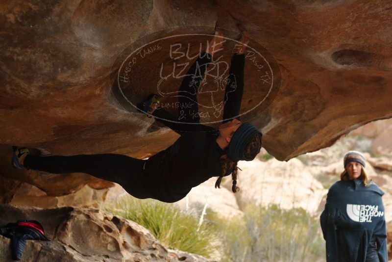 Bouldering in Hueco Tanks on 01/02/2020 with Blue Lizard Climbing and Yoga

Filename: SRM_20200102_1130130.jpg
Aperture: f/3.2
Shutter Speed: 1/250
Body: Canon EOS-1D Mark II
Lens: Canon EF 50mm f/1.8 II
