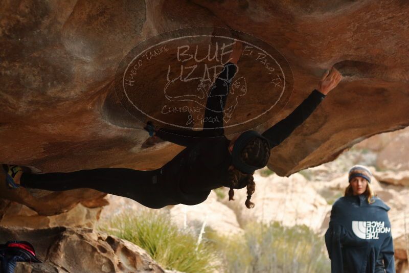 Bouldering in Hueco Tanks on 01/02/2020 with Blue Lizard Climbing and Yoga
Filename: SRM_20200102_1130260.jpg
Aperture: f/3.2
Shutter Speed: 1/250
Body: Canon EOS-1D Mark II
Lens: Canon EF 50mm f/1.8 II