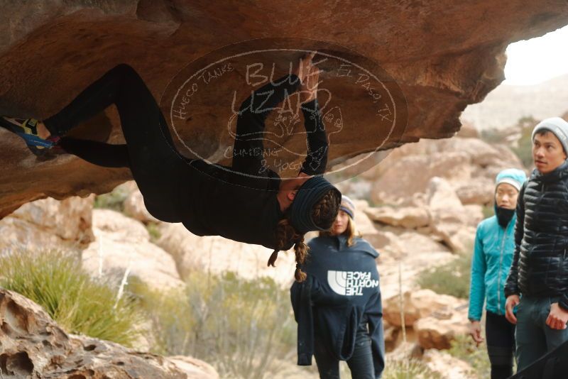 Bouldering in Hueco Tanks on 01/02/2020 with Blue Lizard Climbing and Yoga
Filename: SRM_20200102_1130320.jpg
Aperture: f/3.2
Shutter Speed: 1/250
Body: Canon EOS-1D Mark II
Lens: Canon EF 50mm f/1.8 II