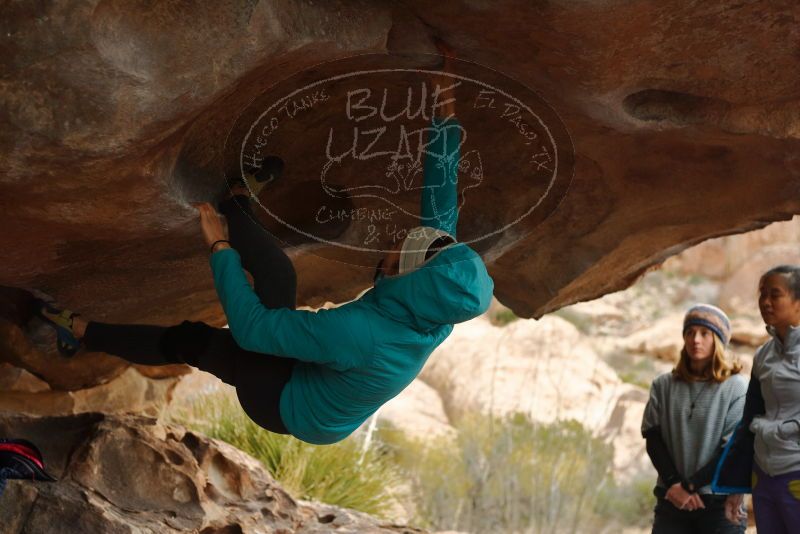 Bouldering in Hueco Tanks on 01/02/2020 with Blue Lizard Climbing and Yoga
Filename: SRM_20200102_1133010.jpg
Aperture: f/3.2
Shutter Speed: 1/250
Body: Canon EOS-1D Mark II
Lens: Canon EF 50mm f/1.8 II