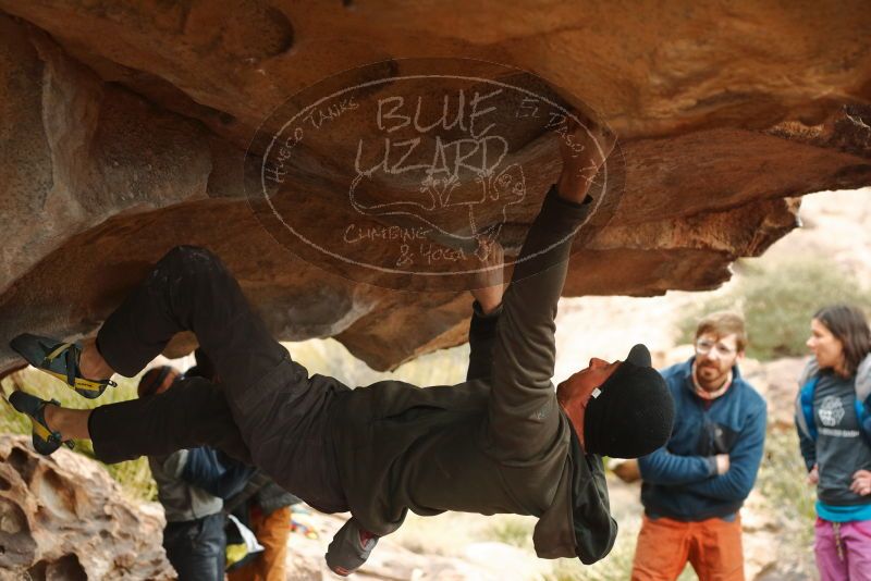 Bouldering in Hueco Tanks on 01/02/2020 with Blue Lizard Climbing and Yoga
Filename: SRM_20200102_1136400.jpg
Aperture: f/3.2
Shutter Speed: 1/250
Body: Canon EOS-1D Mark II
Lens: Canon EF 50mm f/1.8 II