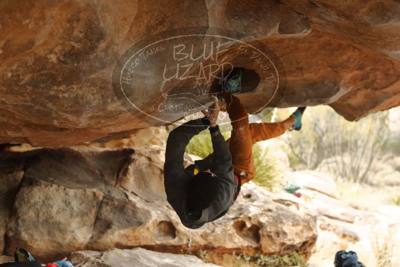 Bouldering in Hueco Tanks on 01/02/2020 with Blue Lizard Climbing and Yoga

Filename: SRM_20200102_1141380.jpg
Aperture: f/3.2
Shutter Speed: 1/250
Body: Canon EOS-1D Mark II
Lens: Canon EF 50mm f/1.8 II