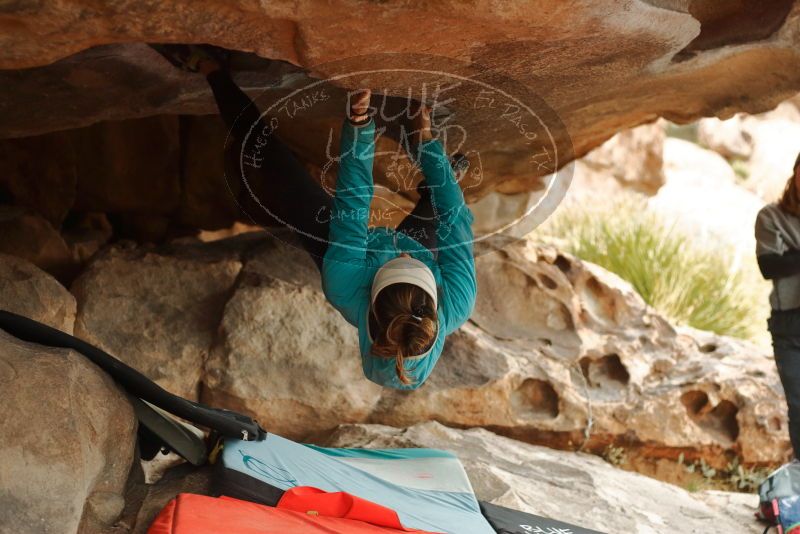 Bouldering in Hueco Tanks on 01/02/2020 with Blue Lizard Climbing and Yoga

Filename: SRM_20200102_1158510.jpg
Aperture: f/2.8
Shutter Speed: 1/250
Body: Canon EOS-1D Mark II
Lens: Canon EF 50mm f/1.8 II