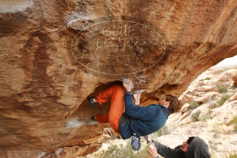 Bouldering in Hueco Tanks on 01/02/2020 with Blue Lizard Climbing and Yoga
Filename: SRM_20200102_1326150.jpg
Aperture: f/5.0
Shutter Speed: 1/250
Body: Canon EOS-1D Mark II
Lens: Canon EF 16-35mm f/2.8 L