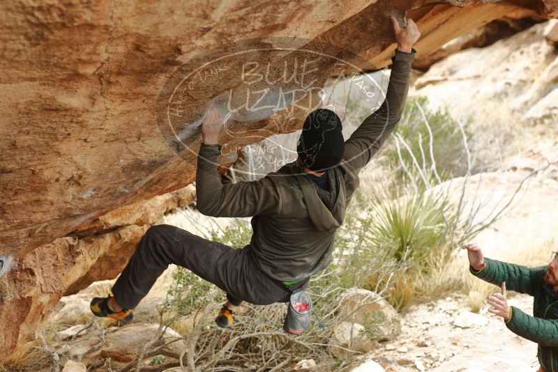 Bouldering in Hueco Tanks on 01/02/2020 with Blue Lizard Climbing and Yoga

Filename: SRM_20200102_1403030.jpg
Aperture: f/3.5
Shutter Speed: 1/250
Body: Canon EOS-1D Mark II
Lens: Canon EF 50mm f/1.8 II