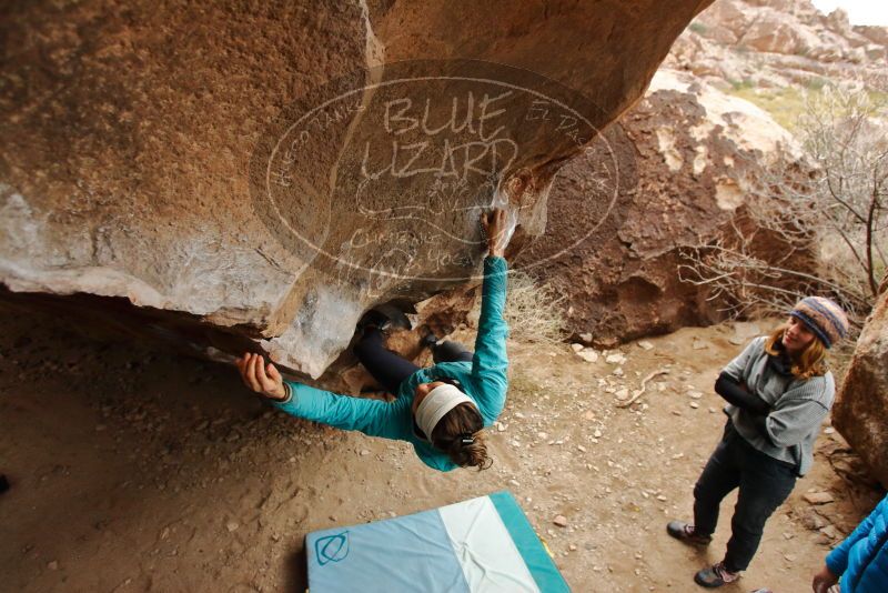 Bouldering in Hueco Tanks on 01/02/2020 with Blue Lizard Climbing and Yoga
Filename: SRM_20200102_1443150.jpg
Aperture: f/4.5
Shutter Speed: 1/250
Body: Canon EOS-1D Mark II
Lens: Canon EF 16-35mm f/2.8 L