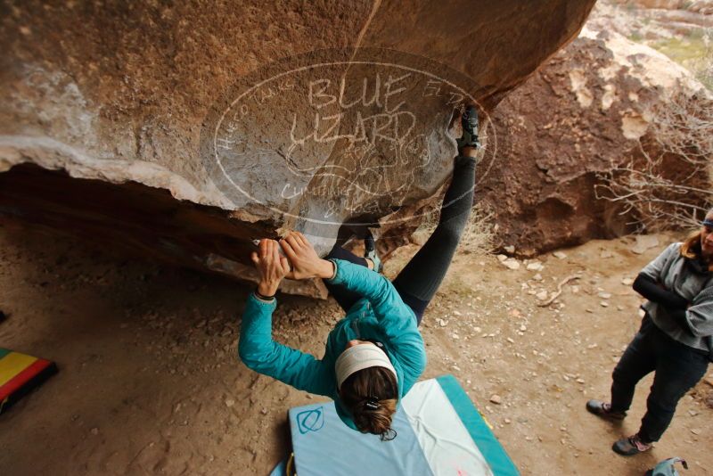 Bouldering in Hueco Tanks on 01/02/2020 with Blue Lizard Climbing and Yoga
Filename: SRM_20200102_1443200.jpg
Aperture: f/4.5
Shutter Speed: 1/250
Body: Canon EOS-1D Mark II
Lens: Canon EF 16-35mm f/2.8 L