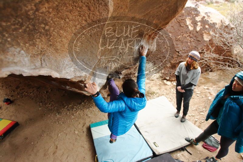 Bouldering in Hueco Tanks on 01/02/2020 with Blue Lizard Climbing and Yoga

Filename: SRM_20200102_1453360.jpg
Aperture: f/3.2
Shutter Speed: 1/250
Body: Canon EOS-1D Mark II
Lens: Canon EF 16-35mm f/2.8 L
