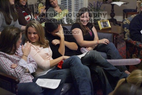 Alpha Delta Pi Christmas party, Sunday, December 10, 2006.

Filename: SRM_20061210_1909201.jpg
Aperture: f/2.5
Shutter Speed: 1/100
Body: Canon EOS-1D Mark II
Lens: Canon EF 50mm f/1.8 II