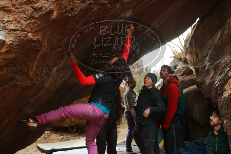 Bouldering in Hueco Tanks on 01/02/2020 with Blue Lizard Climbing and Yoga
Filename: SRM_20200102_1549321.jpg
Aperture: f/4.5
Shutter Speed: 1/250
Body: Canon EOS-1D Mark II
Lens: Canon EF 50mm f/1.8 II