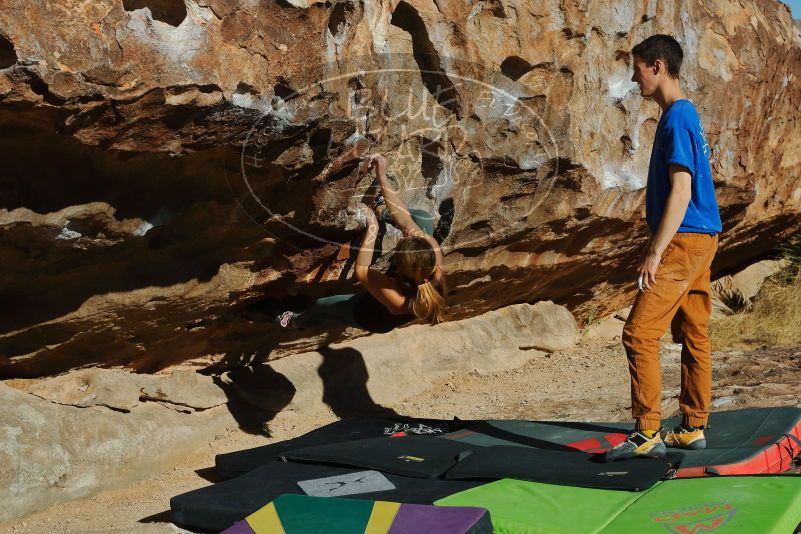 Bouldering in Hueco Tanks on 01/05/2020 with Blue Lizard Climbing and Yoga
Filename: SRM_20200105_1100020.jpg
Aperture: f/9.0
Shutter Speed: 1/400
Body: Canon EOS-1D Mark II
Lens: Canon EF 50mm f/1.8 II