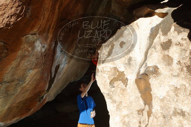 Bouldering in Hueco Tanks on 01/05/2020 with Blue Lizard Climbing and Yoga

Filename: SRM_20200105_1230520.jpg
Aperture: f/8.0
Shutter Speed: 1/250
Body: Canon EOS-1D Mark II
Lens: Canon EF 50mm f/1.8 II