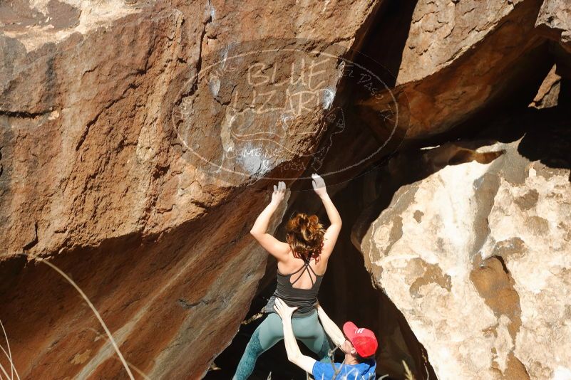 Bouldering in Hueco Tanks on 01/05/2020 with Blue Lizard Climbing and Yoga

Filename: SRM_20200105_1236180.jpg
Aperture: f/8.0
Shutter Speed: 1/250
Body: Canon EOS-1D Mark II
Lens: Canon EF 50mm f/1.8 II
