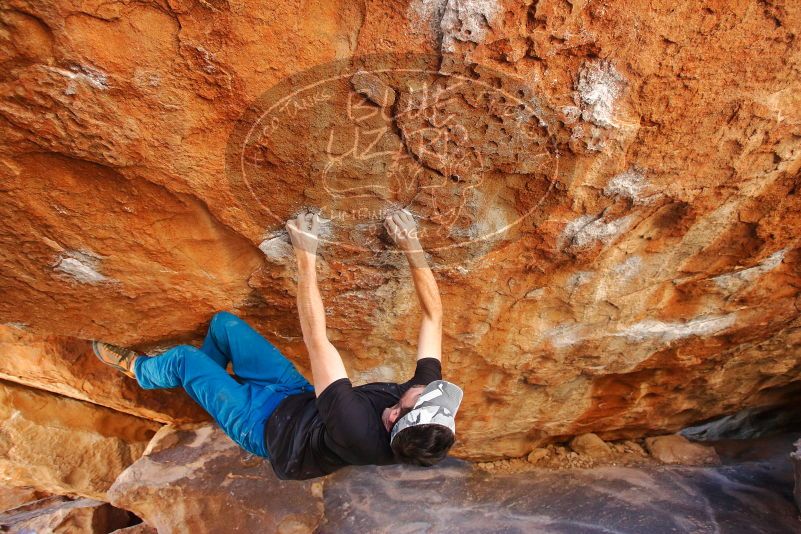 Bouldering in Hueco Tanks on 01/05/2020 with Blue Lizard Climbing and Yoga
Filename: SRM_20200105_1503560.jpg
Aperture: f/4.0
Shutter Speed: 1/250
Body: Canon EOS-1D Mark II
Lens: Canon EF 16-35mm f/2.8 L