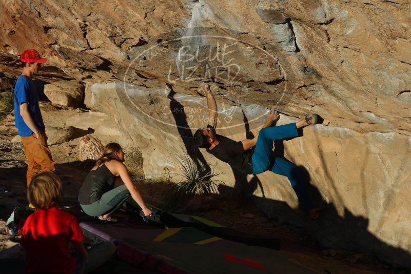 Bouldering in Hueco Tanks on 01/05/2020 with Blue Lizard Climbing and Yoga
Filename: SRM_20200105_1709580.jpg
Aperture: f/5.0
Shutter Speed: 1/640
Body: Canon EOS-1D Mark II
Lens: Canon EF 50mm f/1.8 II
