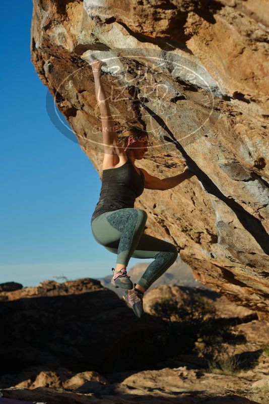 Bouldering in Hueco Tanks on 01/05/2020 with Blue Lizard Climbing and Yoga
Filename: SRM_20200105_1716406.jpg
Aperture: f/3.2
Shutter Speed: 1/1250
Body: Canon EOS-1D Mark II
Lens: Canon EF 50mm f/1.8 II