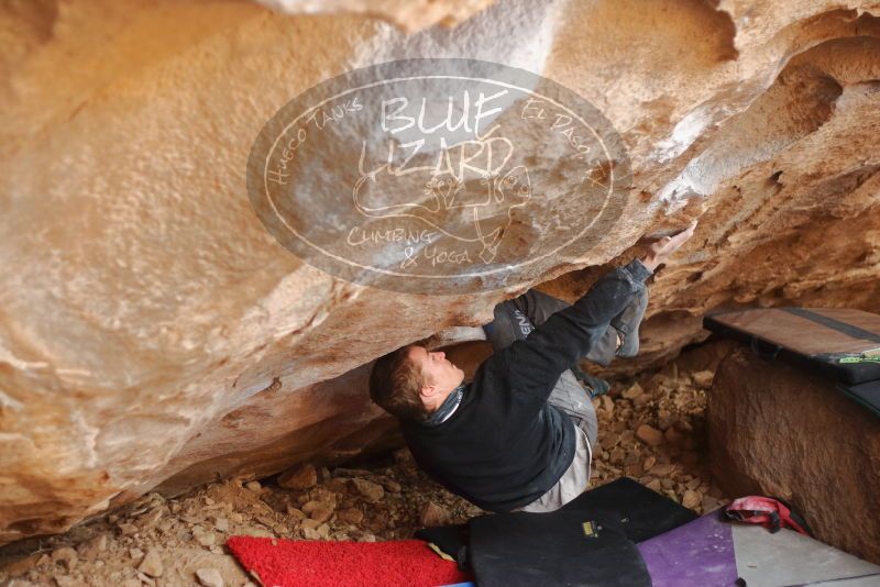 Bouldering in Hueco Tanks on 01/04/2020 with Blue Lizard Climbing and Yoga

Filename: SRM_20200104_1304170.jpg
Aperture: f/2.5
Shutter Speed: 1/250
Body: Canon EOS-1D Mark II
Lens: Canon EF 50mm f/1.8 II