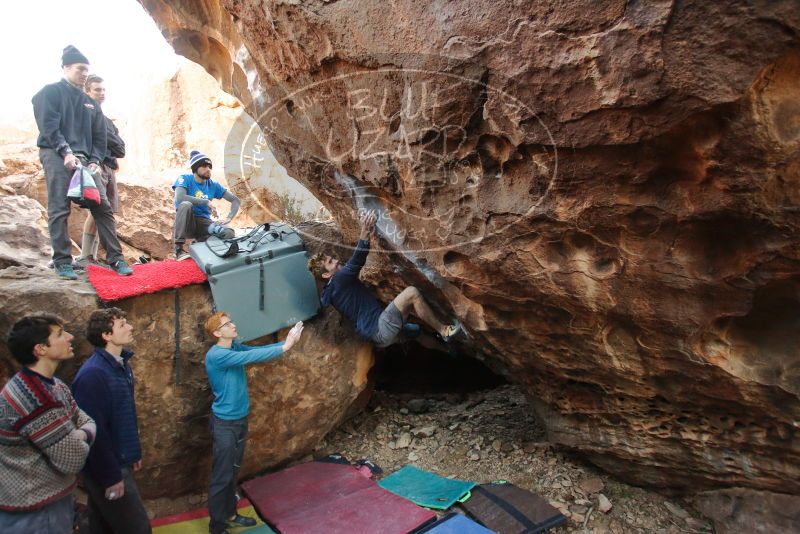 Bouldering in Hueco Tanks on 01/04/2020 with Blue Lizard Climbing and Yoga

Filename: SRM_20200104_1551580.jpg
Aperture: f/4.0
Shutter Speed: 1/200
Body: Canon EOS-1D Mark II
Lens: Canon EF 16-35mm f/2.8 L