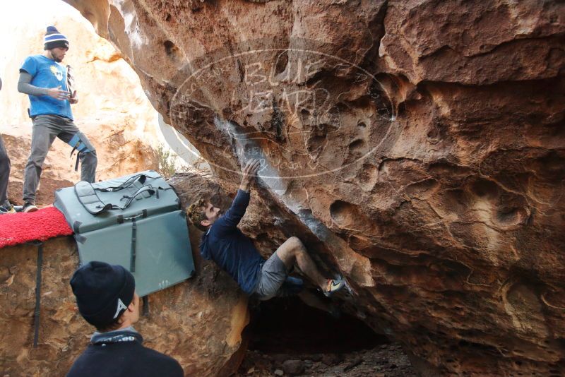Bouldering in Hueco Tanks on 01/04/2020 with Blue Lizard Climbing and Yoga

Filename: SRM_20200104_1556120.jpg
Aperture: f/3.5
Shutter Speed: 1/250
Body: Canon EOS-1D Mark II
Lens: Canon EF 16-35mm f/2.8 L
