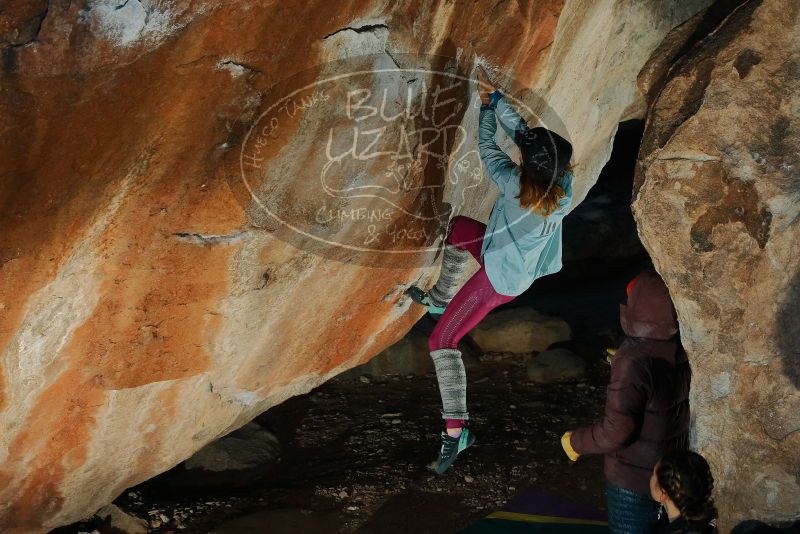 Bouldering in Hueco Tanks on 01/08/2020 with Blue Lizard Climbing and Yoga
Filename: SRM_20200108_1109310.jpg
Aperture: f/8.0
Shutter Speed: 1/250
Body: Canon EOS-1D Mark II
Lens: Canon EF 50mm f/1.8 II