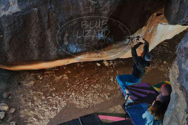 Bouldering in Hueco Tanks on 01/08/2020 with Blue Lizard Climbing and Yoga
Filename: SRM_20200108_1122050.jpg
Aperture: f/8.0
Shutter Speed: 1/250
Body: Canon EOS-1D Mark II
Lens: Canon EF 50mm f/1.8 II
