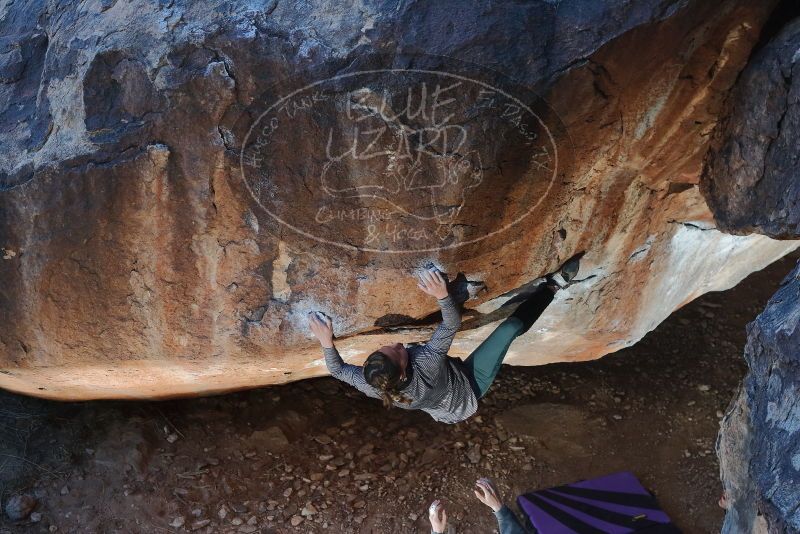 Bouldering in Hueco Tanks on 01/08/2020 with Blue Lizard Climbing and Yoga
Filename: SRM_20200108_1127070.jpg
Aperture: f/5.6
Shutter Speed: 1/250
Body: Canon EOS-1D Mark II
Lens: Canon EF 50mm f/1.8 II