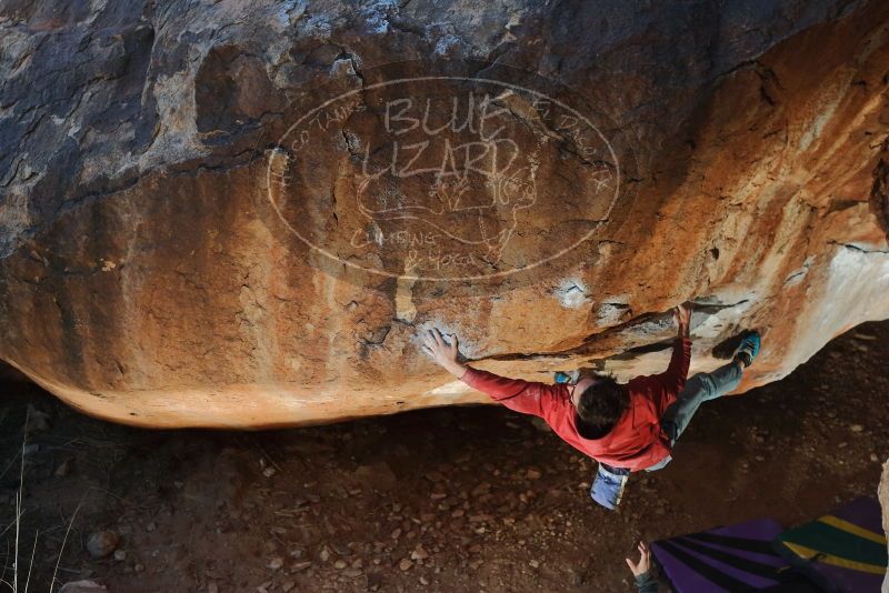 Bouldering in Hueco Tanks on 01/08/2020 with Blue Lizard Climbing and Yoga

Filename: SRM_20200108_1130580.jpg
Aperture: f/5.6
Shutter Speed: 1/250
Body: Canon EOS-1D Mark II
Lens: Canon EF 50mm f/1.8 II