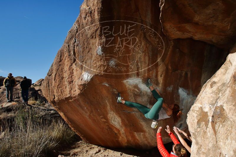 Bouldering in Hueco Tanks on 01/08/2020 with Blue Lizard Climbing and Yoga
Filename: SRM_20200108_1206550.jpg
Aperture: f/8.0
Shutter Speed: 1/250
Body: Canon EOS-1D Mark II
Lens: Canon EF 16-35mm f/2.8 L