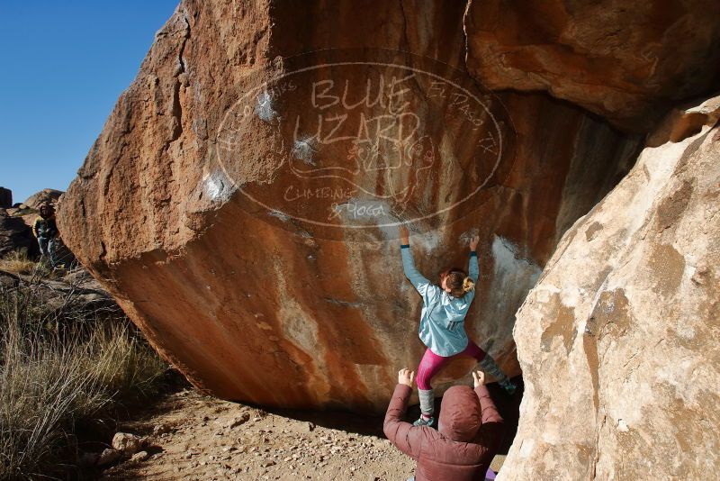 Bouldering in Hueco Tanks on 01/08/2020 with Blue Lizard Climbing and Yoga
Filename: SRM_20200108_1210200.jpg
Aperture: f/8.0
Shutter Speed: 1/250
Body: Canon EOS-1D Mark II
Lens: Canon EF 16-35mm f/2.8 L