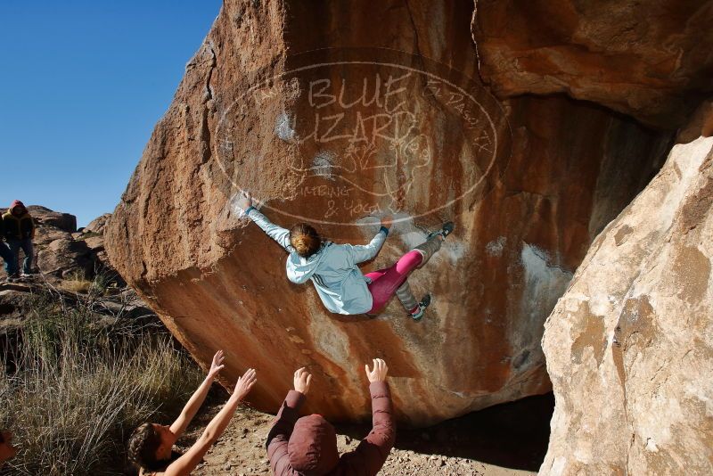 Bouldering in Hueco Tanks on 01/08/2020 with Blue Lizard Climbing and Yoga
Filename: SRM_20200108_1210440.jpg
Aperture: f/8.0
Shutter Speed: 1/250
Body: Canon EOS-1D Mark II
Lens: Canon EF 16-35mm f/2.8 L