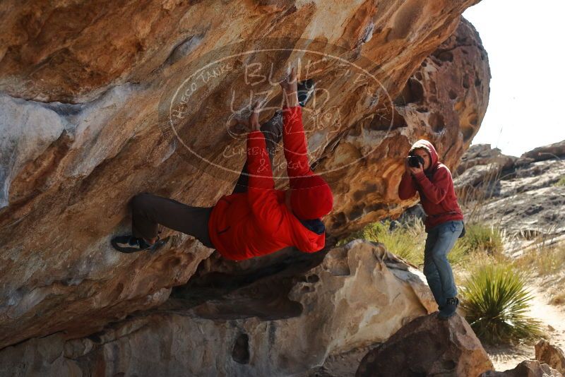 Bouldering in Hueco Tanks on 01/08/2020 with Blue Lizard Climbing and Yoga

Filename: SRM_20200108_1248540.jpg
Aperture: f/6.3
Shutter Speed: 1/400
Body: Canon EOS-1D Mark II
Lens: Canon EF 50mm f/1.8 II
