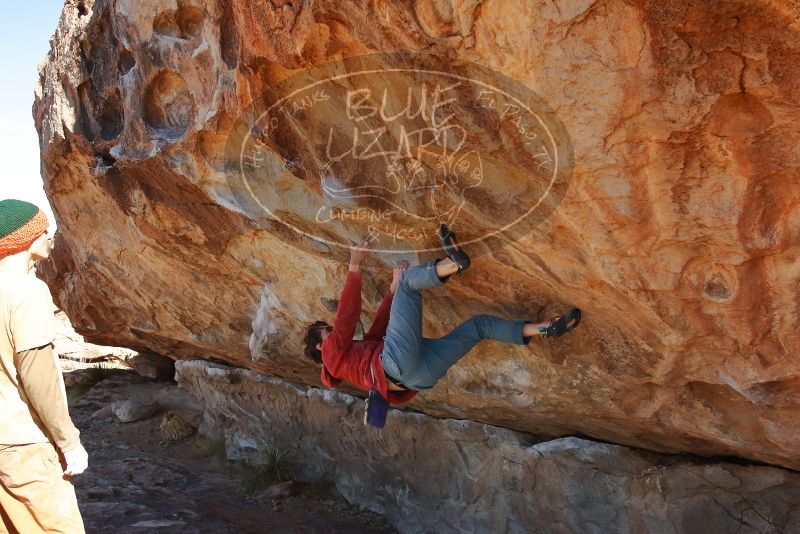 Bouldering in Hueco Tanks on 01/08/2020 with Blue Lizard Climbing and Yoga
Filename: SRM_20200108_1307400.jpg
Aperture: f/8.0
Shutter Speed: 1/500
Body: Canon EOS-1D Mark II
Lens: Canon EF 16-35mm f/2.8 L