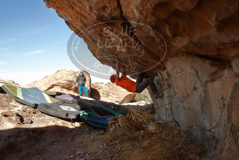 Bouldering in Hueco Tanks on 01/08/2020 with Blue Lizard Climbing and Yoga

Filename: SRM_20200108_1331411.jpg
Aperture: f/8.0
Shutter Speed: 1/500
Body: Canon EOS-1D Mark II
Lens: Canon EF 16-35mm f/2.8 L