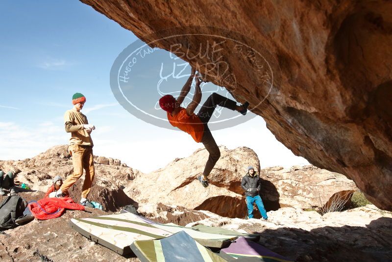 Bouldering in Hueco Tanks on 01/08/2020 with Blue Lizard Climbing and Yoga
Filename: SRM_20200108_1332110.jpg
Aperture: f/8.0
Shutter Speed: 1/500
Body: Canon EOS-1D Mark II
Lens: Canon EF 16-35mm f/2.8 L