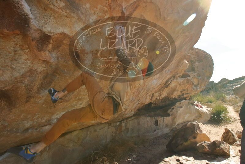 Bouldering in Hueco Tanks on 01/08/2020 with Blue Lizard Climbing and Yoga
Filename: SRM_20200108_1337120.jpg
Aperture: f/8.0
Shutter Speed: 1/500
Body: Canon EOS-1D Mark II
Lens: Canon EF 16-35mm f/2.8 L