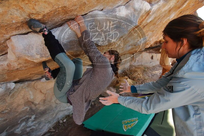 Bouldering in Hueco Tanks on 01/08/2020 with Blue Lizard Climbing and Yoga

Filename: SRM_20200108_1342250.jpg
Aperture: f/4.5
Shutter Speed: 1/400
Body: Canon EOS-1D Mark II
Lens: Canon EF 16-35mm f/2.8 L