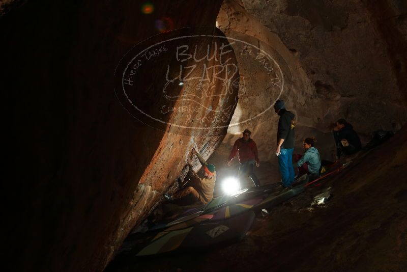 Bouldering in Hueco Tanks on 01/08/2020 with Blue Lizard Climbing and Yoga

Filename: SRM_20200108_1513480.jpg
Aperture: f/5.6
Shutter Speed: 1/250
Body: Canon EOS-1D Mark II
Lens: Canon EF 16-35mm f/2.8 L
