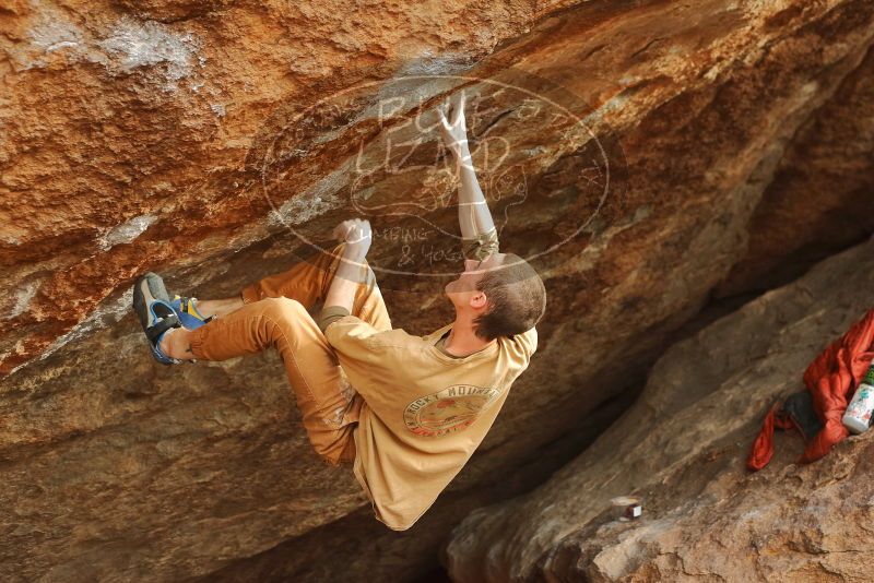 Bouldering in Hueco Tanks on 01/08/2020 with Blue Lizard Climbing and Yoga
Filename: SRM_20200108_1634530.jpg
Aperture: f/3.5
Shutter Speed: 1/400
Body: Canon EOS-1D Mark II
Lens: Canon EF 50mm f/1.8 II