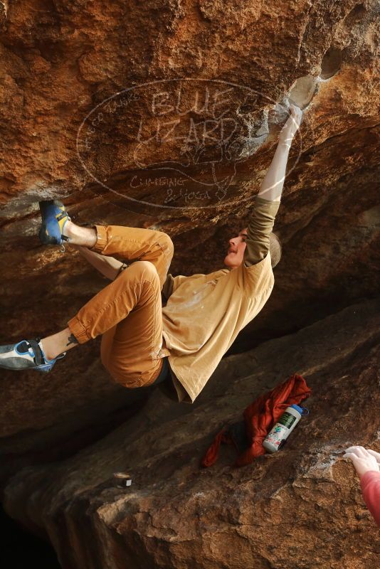 Bouldering in Hueco Tanks on 01/08/2020 with Blue Lizard Climbing and Yoga
Filename: SRM_20200108_1634570.jpg
Aperture: f/4.5
Shutter Speed: 1/400
Body: Canon EOS-1D Mark II
Lens: Canon EF 50mm f/1.8 II
