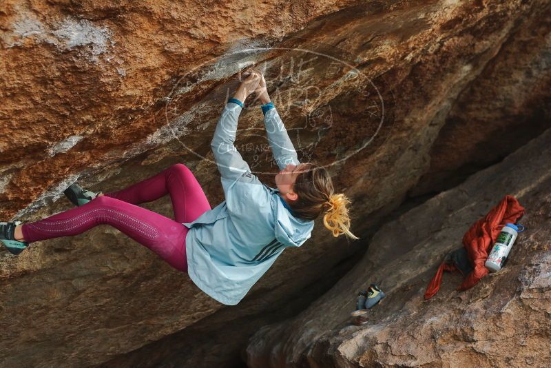Bouldering in Hueco Tanks on 01/08/2020 with Blue Lizard Climbing and Yoga
Filename: SRM_20200108_1643350.jpg
Aperture: f/3.5
Shutter Speed: 1/400
Body: Canon EOS-1D Mark II
Lens: Canon EF 50mm f/1.8 II