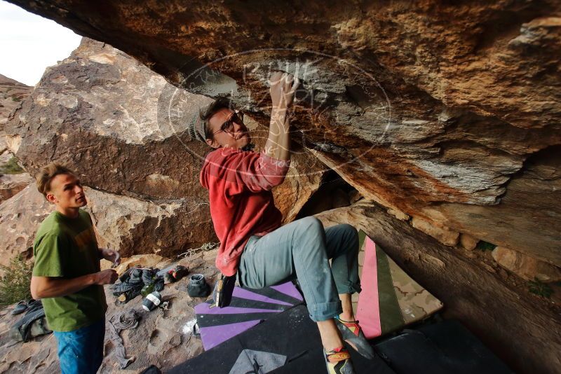 Bouldering in Hueco Tanks on 01/08/2020 with Blue Lizard Climbing and Yoga

Filename: SRM_20200108_1708200.jpg
Aperture: f/5.6
Shutter Speed: 1/500
Body: Canon EOS-1D Mark II
Lens: Canon EF 16-35mm f/2.8 L