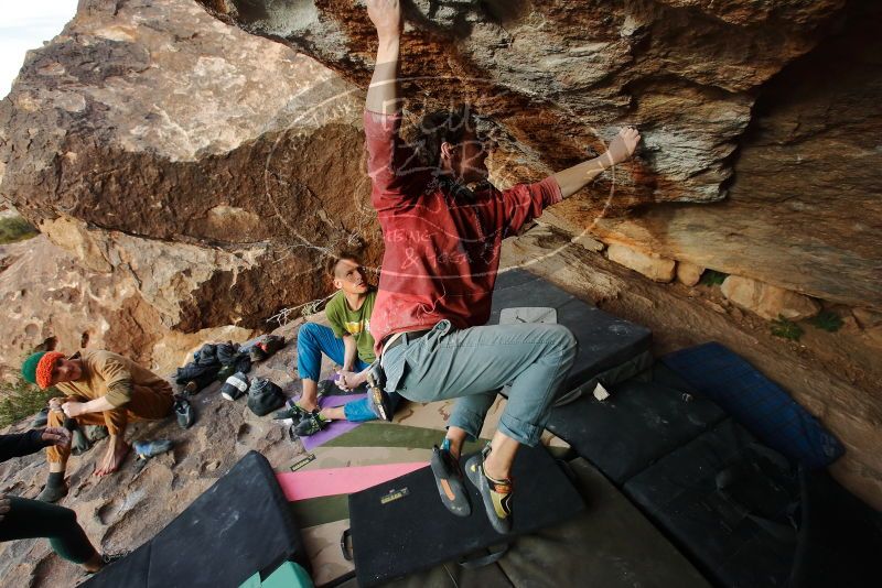 Bouldering in Hueco Tanks on 01/08/2020 with Blue Lizard Climbing and Yoga
Filename: SRM_20200108_1717200.jpg
Aperture: f/5.0
Shutter Speed: 1/500
Body: Canon EOS-1D Mark II
Lens: Canon EF 16-35mm f/2.8 L