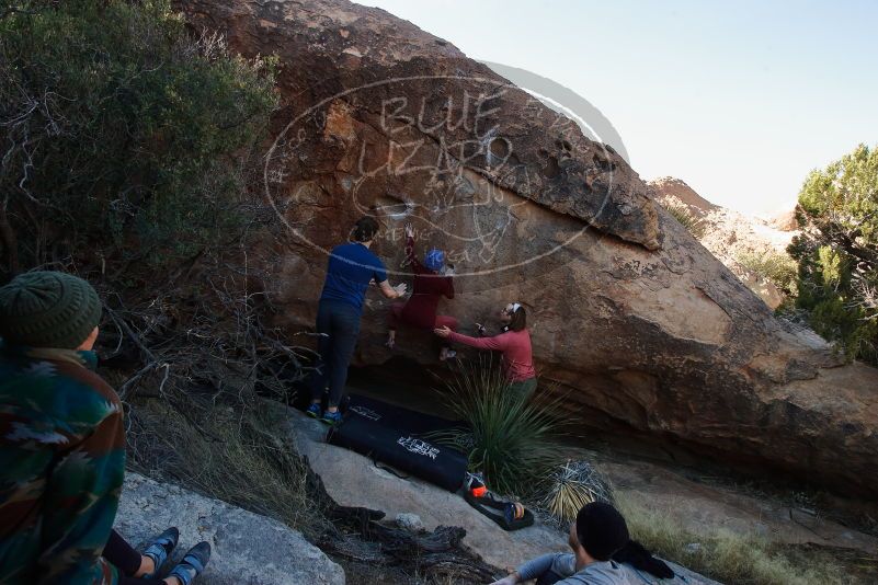 Bouldering in Hueco Tanks on 01/12/2020 with Blue Lizard Climbing and Yoga

Filename: SRM_20200112_1601200.jpg
Aperture: f/8.0
Shutter Speed: 1/250
Body: Canon EOS-1D Mark II
Lens: Canon EF 16-35mm f/2.8 L