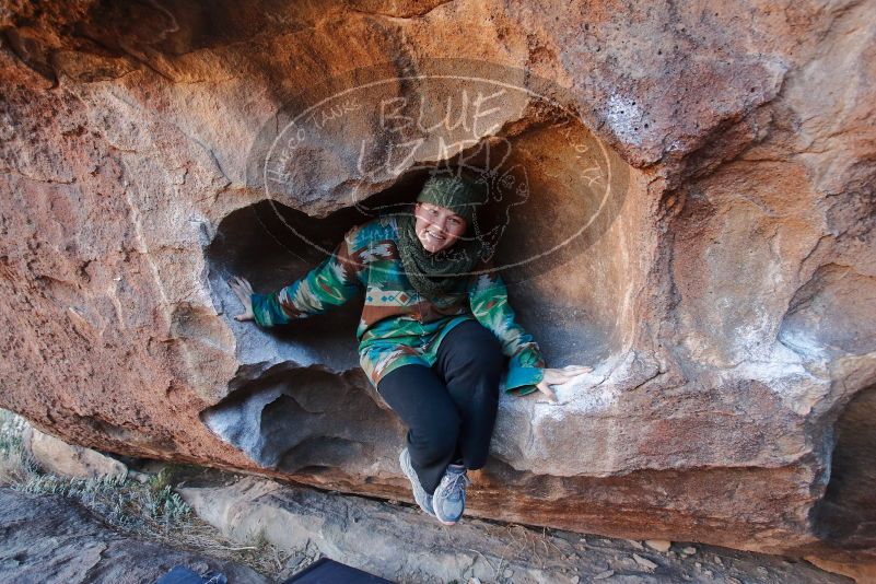 Bouldering in Hueco Tanks on 01/12/2020 with Blue Lizard Climbing and Yoga
Filename: SRM_20200112_1653090.jpg
Aperture: f/4.0
Shutter Speed: 1/250
Body: Canon EOS-1D Mark II
Lens: Canon EF 16-35mm f/2.8 L