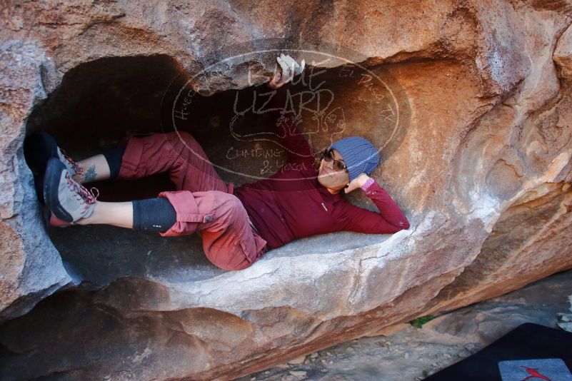 Bouldering in Hueco Tanks on 01/12/2020 with Blue Lizard Climbing and Yoga

Filename: SRM_20200112_1709080.jpg
Aperture: f/3.5
Shutter Speed: 1/250
Body: Canon EOS-1D Mark II
Lens: Canon EF 16-35mm f/2.8 L