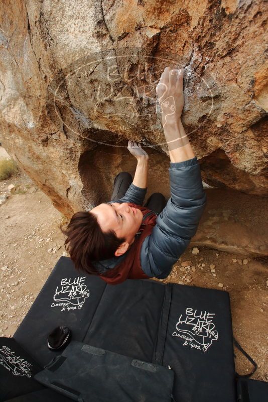Bouldering in Hueco Tanks on 01/16/2020 with Blue Lizard Climbing and Yoga
Filename: SRM_20200116_1017010.jpg
Aperture: f/8.0
Shutter Speed: 1/200
Body: Canon EOS-1D Mark II
Lens: Canon EF 16-35mm f/2.8 L